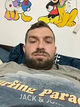 Snapshot of daniel21p chatting on November 30, 2025, 9:24 am daniel21p online show from November 30, 2025, 9:24 am