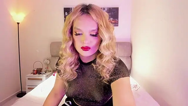 ScarletThompsonx online show from October 4, 2025, 12:30 am