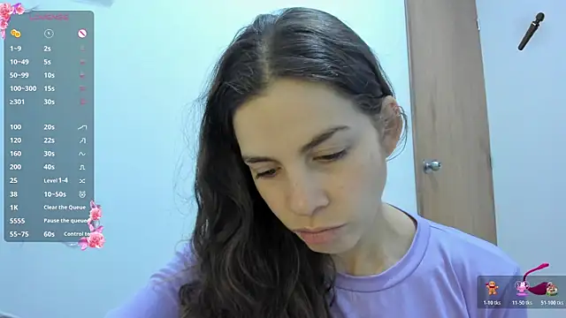 jessyegoldenn online show from November 15, 2025, 12:52 am