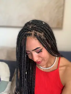 MichelleDiaz Pink online show from February 25, 2025, 9:02 pm