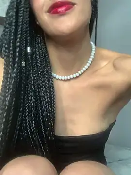 MichelleDiaz Pink online show from February 28, 2025, 10:39 pm