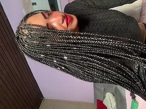 MichelleDiaz Pink online show from March 3, 2025, 8:38 am