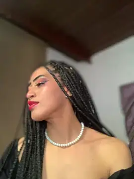 MichelleDiaz Pink online show from March 12, 2025, 4:19 am