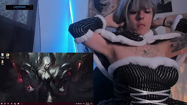 Hisato111 online show from January 17, 2026, 12:32 pm