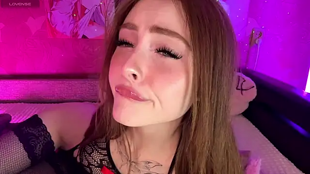 Adele kawaii online show from January 14, 2026, 10:47 pm