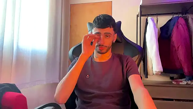 Snapshot of iendriw chatting on September 9, 2025, 5:34 pm iendriw online show from September 9, 2025, 5:34 pm