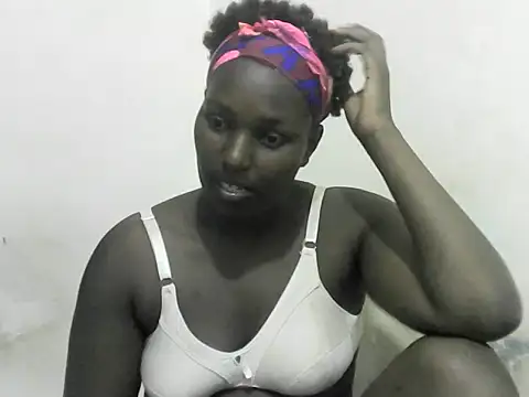 Sweet-Sins  online show from February 24, 2025, 1:53 pm