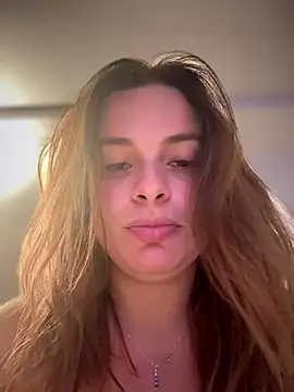 gynna kimera online show from October 31, 2025, 3:07 am