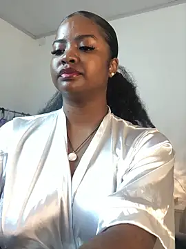 ValerieBlakee online show from October 4, 2025, 1:20 pm