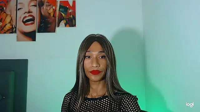 red veltet online show from November 3, 2025, 4:47 am