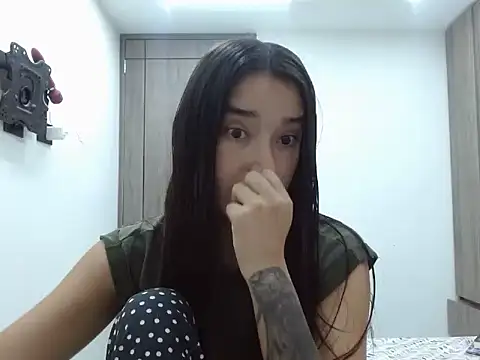  luna 777 online show from March 29, 2026, 4:18 pm