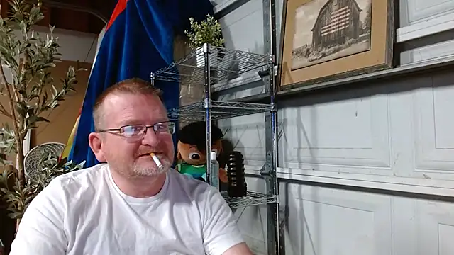 Randomoldguy615 online show from February 26, 2025, 1:11 am