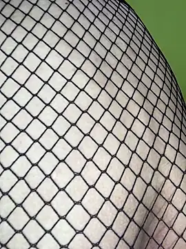 Snapshot of Femboylili chatting on February 12, 2026, 12:33 pm Femboylili online show from February 12, 2026, 12:33 pm