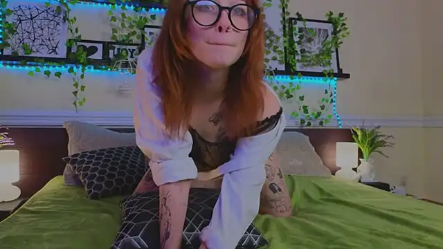 AliceTempt online show from March 15, 2025, 5:04 pm