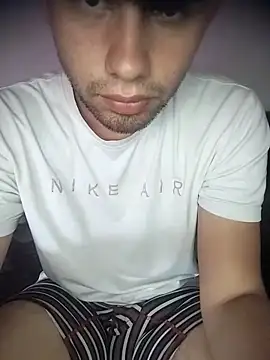 Snapshot of Jair_Hott chatting on March 1, 2025, 4:11 pm Jair Hott online show from March 1, 2025, 4:11 pm