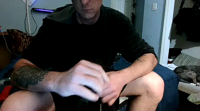 Snapshot of PornStro921 chatting on March 17, 2025, 12:30 am PornStro921 online show from March 17, 2025, 12:30 am