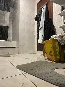 Snapshot of rogerdik76 chatting on March 10, 2026, 6:40 am rogerdik76 online show from March 10, 2026, 6:40 am