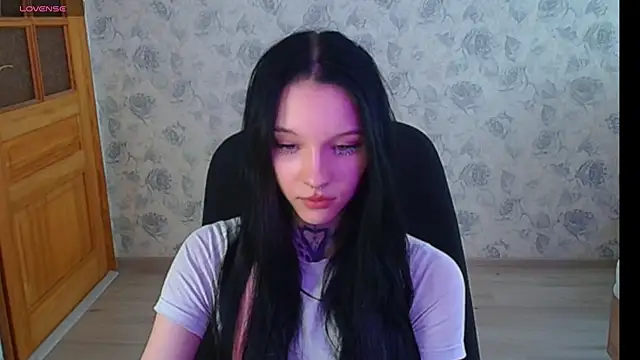 mefwhore online show from March 10, 2025, 8:37 am