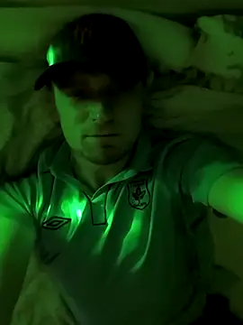 Snapshot of great_feeling chatting on February 25, 2025, 11:33 pm great feeling online show from February 25, 2025, 11:33 pm