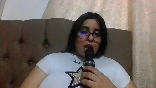 Snapshot of virginbrunette99 chatting on March 21, 2025, 2:28 am virginbrunette99 online show from March 21, 2025, 2:28 am