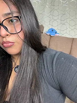 virginbrunette99 online show from April 15, 2026, 4:08 am