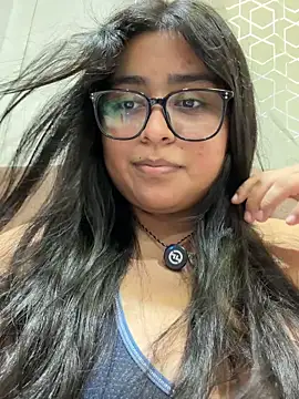 virginbrunette99 online show from June 2, 2026, 4:25 am