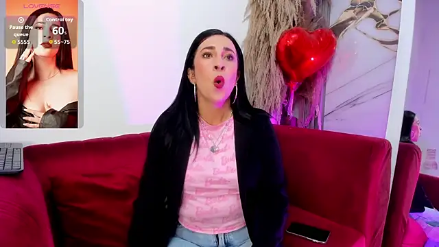 Bella williamss  online show from March 28, 2026, 1:22 pm