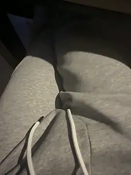 IMARKOOO online show from November 22, 2025, 10:20 pm