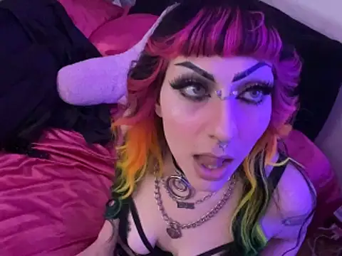 ChrryFoxx online show from October 25, 2025, 8:33 am