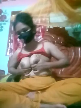 Snapshot of Bristi_69 chatting on March 19, 2026, 8:29 am Bristi 69 online show from March 19, 2026, 8:29 am