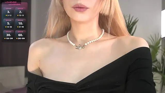 Cherry Bite online show from September 8, 2025, 9:47 pm