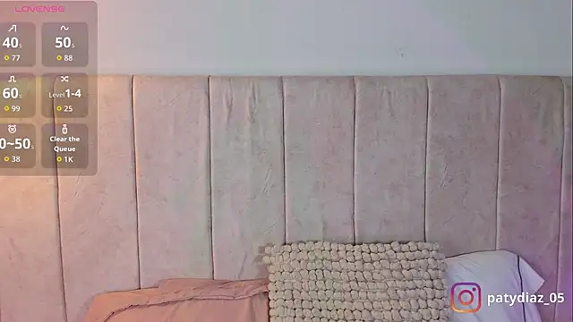 Snapshot of MiiaParker6972 chatting on November 28, 2025, 11:07 pm MiiaParker6972 online show from November 28, 2025, 11:07 pm