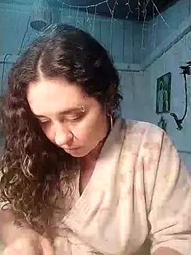Snapshot of Fellyna chatting on October 4, 2025, 6:17 pm Fellyna online show from October 4, 2025, 6:17 pm