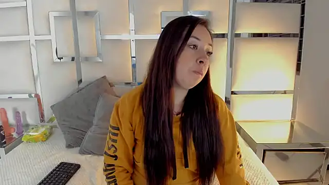 Snapshot of Celeste_X chatting on November 28, 2025, 4:26 am Celeste X online show from November 28, 2025, 4:26 am