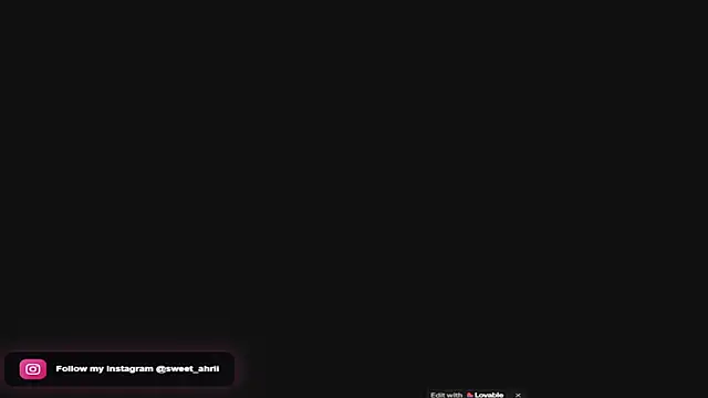 Snapshot of AhriSweet_ chatting on April 29, 2026, 5:30 pm AhriSweet online show from April 29, 2026, 5:30 pm