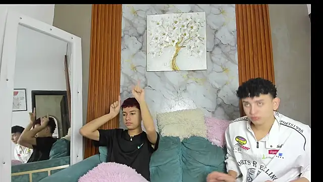 KING OFF BOYS online show from June 9, 2026, 2:06 pm