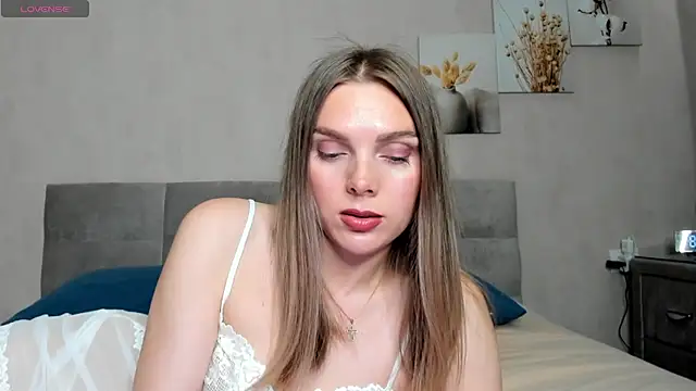 Snapshot of SunnyX_GirlX chatting on March 17, 2025, 2:19 am SunnyX GirlX online show from March 17, 2025, 2:19 am