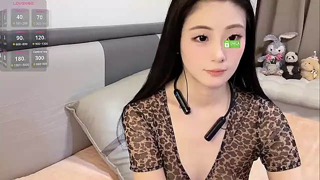 xiaolanlan3344 online show from January 9, 2026, 2:53 pm