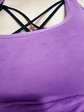 Snapshot of Sehrazat34 chatting on February 24, 2025, 11:19 pm Sehrazat34 online show from February 24, 2025, 11:19 pm