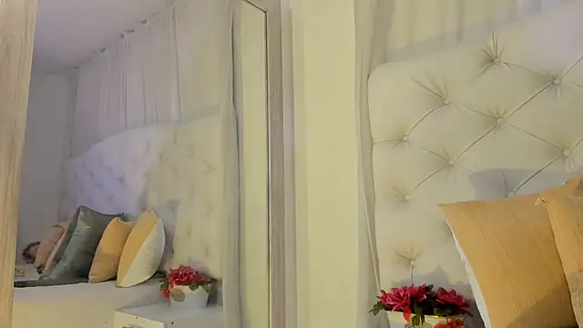 kamii arias online show from November 14, 2025, 2:27 pm