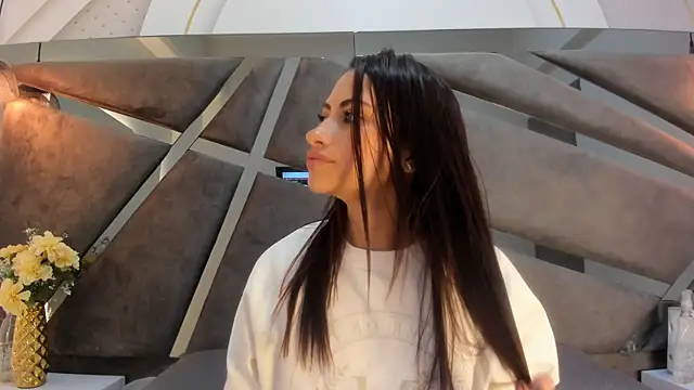 Samaantha-beckham online show from January 6, 2026, 11:18 pm