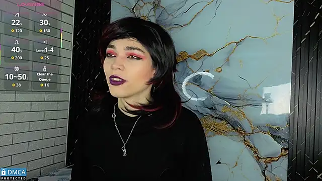 MaeveKuro online show from November 13, 2025, 3:05 am