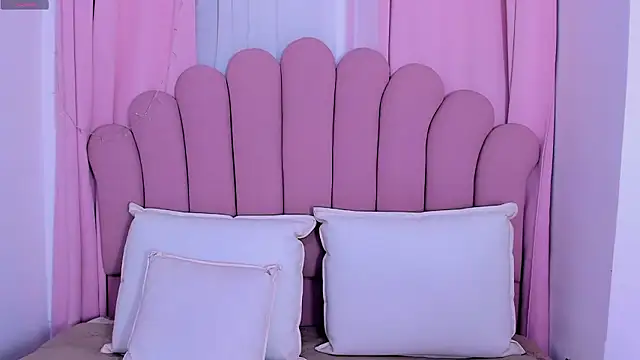 PaolaB g online show from March 14, 2026, 1:44 am