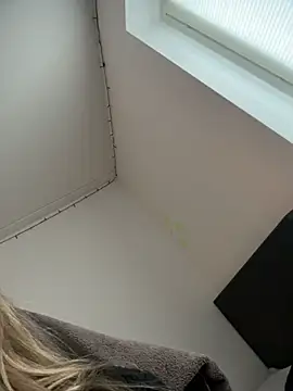 Snapshot of SwedishAstrid chatting on February 23, 2026, 11:51 am SwedishAstrid online show from February 23, 2026, 11:51 am