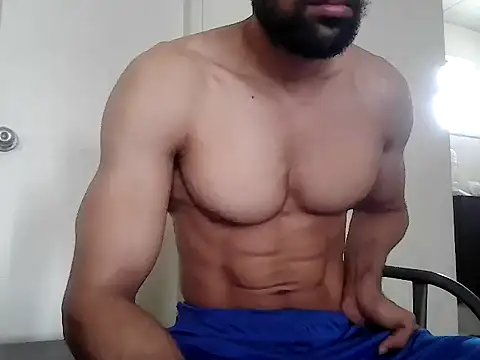 Snapshot of fitbuddy1 chatting on April 22, 2026, 9:11 am fitbuddy1 online show from April 22, 2026, 9:11 am