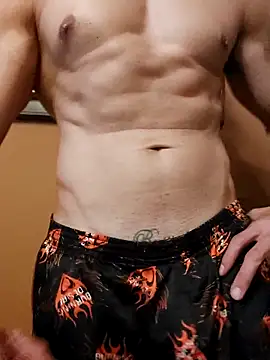 juniortche1313 online show from December 3, 2025, 2:41 am