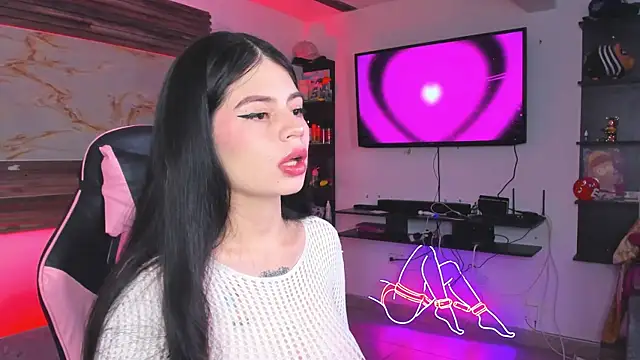 Cloe roouse online show from November 21, 2025, 8:51 pm