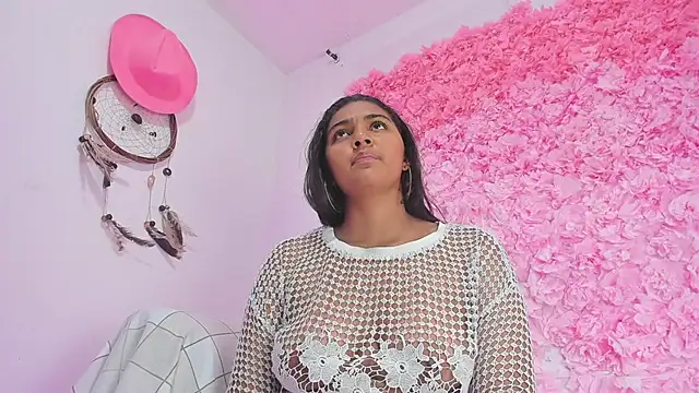 Melodymoore  online show from March 1, 2026, 10:23 pm