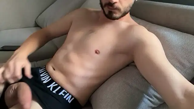 alfonso135 online show from November 26, 2025, 11:33 am