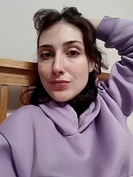 MiaM00 online show from February 26, 2025, 8:11 pm